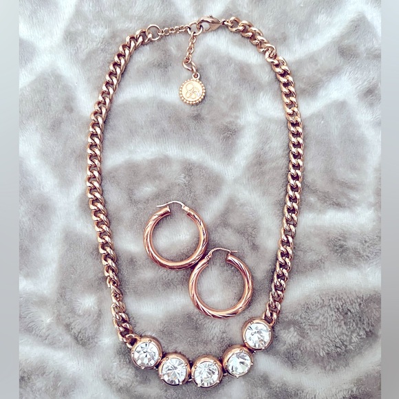 Jessica Simpson Jewelry - Jessica Simpson rose gold necklace w/ large crystal/rhinestones, plus earrings